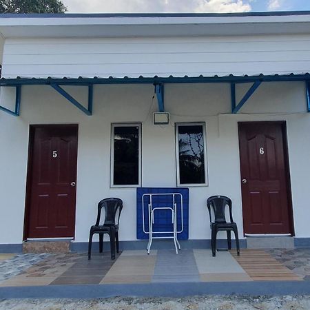 Chalet Meroloh Kuala Kangsar Extérieur photo